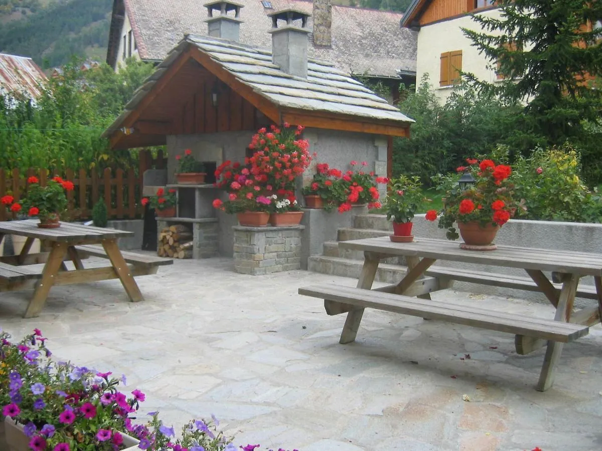 Appartement 3 Pieces Pour 6/8 Personnes, Centre Valloire, Proche Telepherique Et Commerces - Fr-1-263-82 France